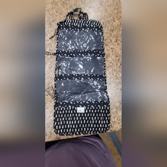 Vera Bradley hanging  cosmetic bag - Picture 2 of 6